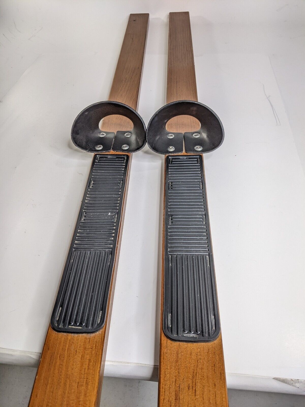 Nordic Track Pro Ski Machine Replacement Wood Skis W Foot Plate & Toe Piece
